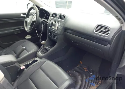 2011 Volkswagen Jetta Sportwagen 2.0L Tdi from USA, damaged, VIN 3VWML7AJ6BM676040